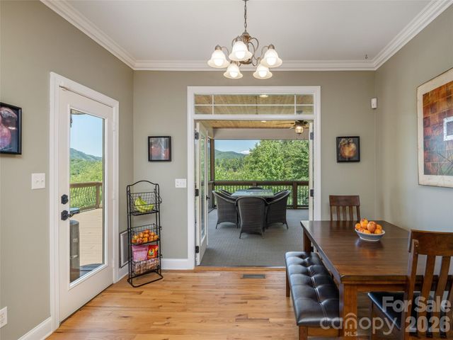 167 Tatham Road, Hendersonville, NC 28792