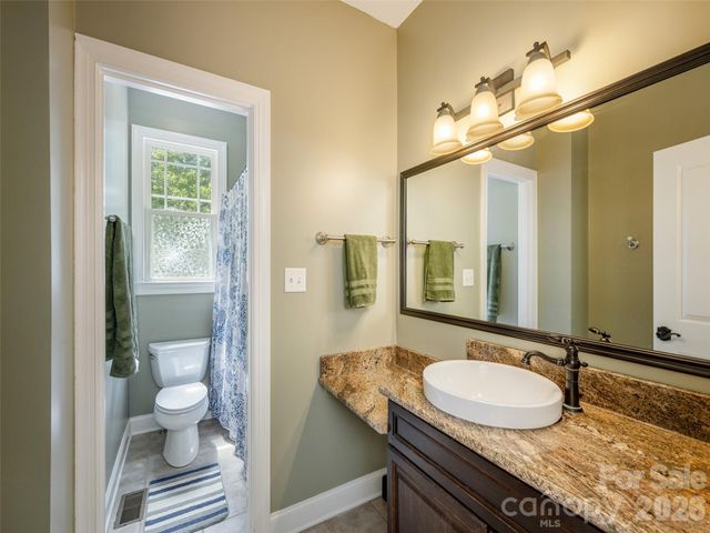 167 Tatham Road, Hendersonville, NC 28792