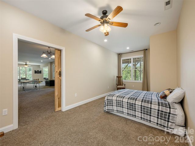 167 Tatham Road, Hendersonville, NC 28792