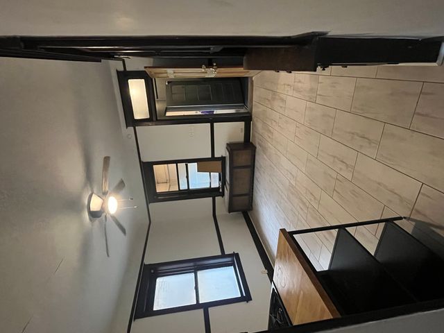 8548 S Manistee Avenue 1, Chicago, IL 60617