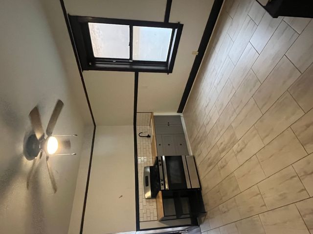8548 S Manistee Avenue 1, Chicago, IL 60617
