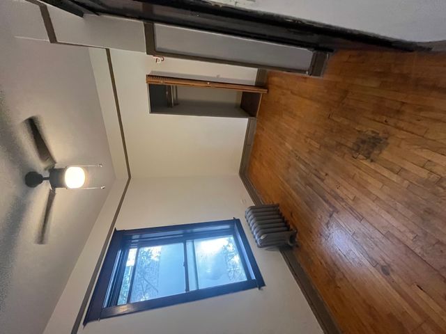 8548 S Manistee Avenue 1, Chicago, IL 60617