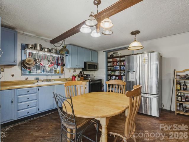 3030 Shannon Street, Sharon, SC 29742