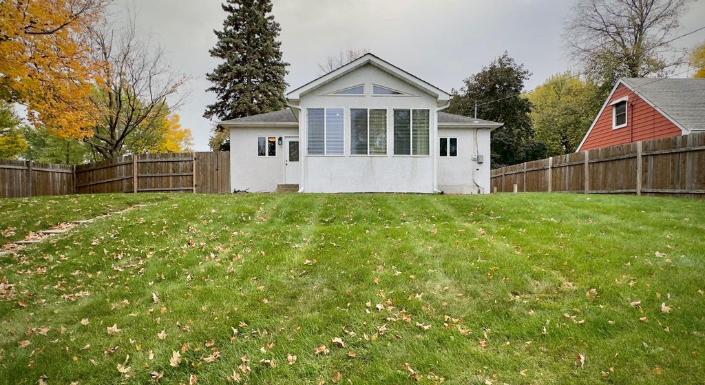 635 8th Avenue E, Shakopee, MN 55379 — photo 5