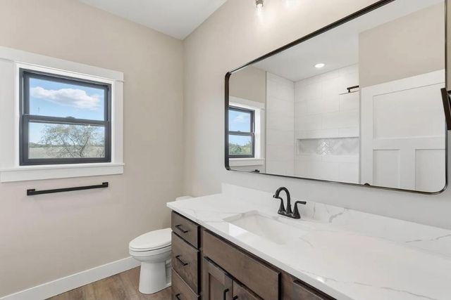 1199 60th Street, Hudson, WI 54016