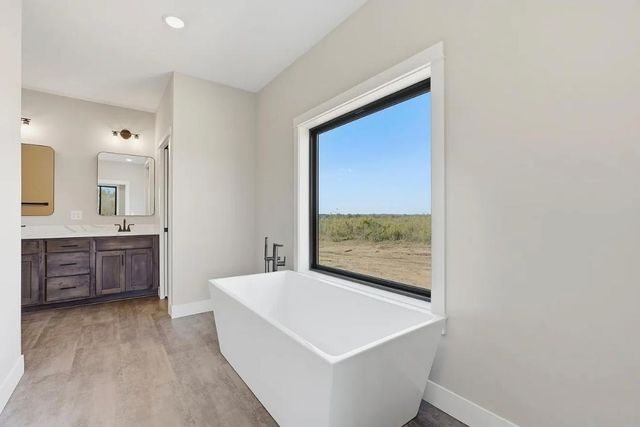 1199 60th Street, Hudson, WI 54016