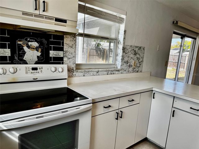 5561 100TH AVENUE N, Pinellas Park, FL 33782