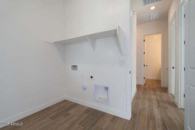 3909 E GOLD MOUNTAIN Avenue, San Tan Valley, AZ 85143