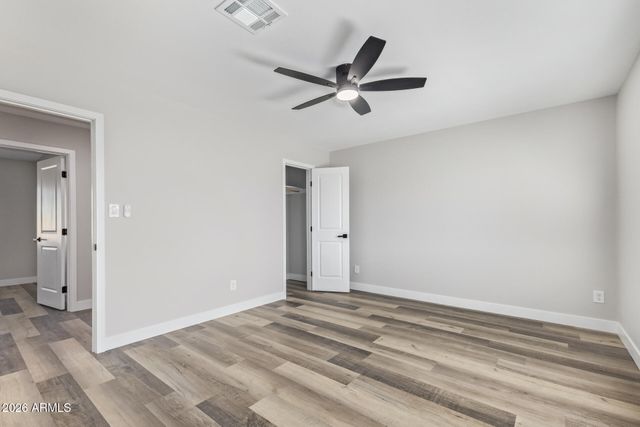 7922 W CLAYTON Drive, Phoenix, AZ 85033