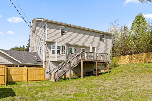 2700 Autumn Chase Drive, Chattanooga, TN 37421