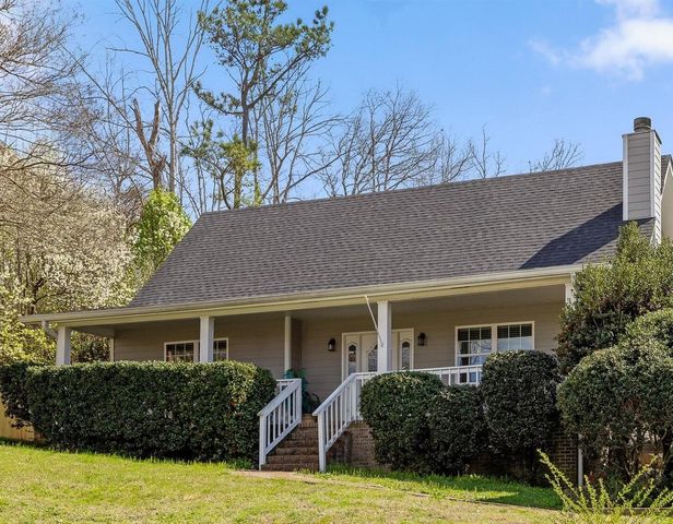 2700 Autumn Chase Drive, Chattanooga, TN 37421