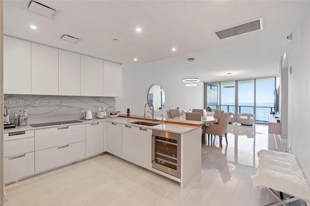 15701 Collins Ave 4003, Sunny Isles Beach, FL 33160