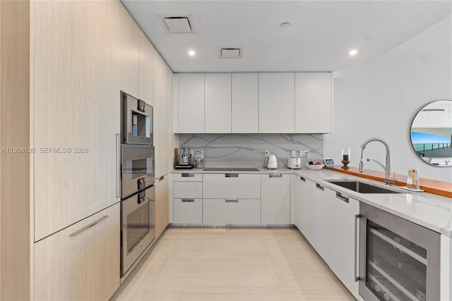 15701 Collins Ave 4003, Sunny Isles Beach, FL 33160