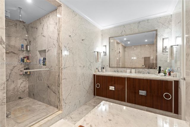 15701 Collins Ave 4003, Sunny Isles Beach, FL 33160