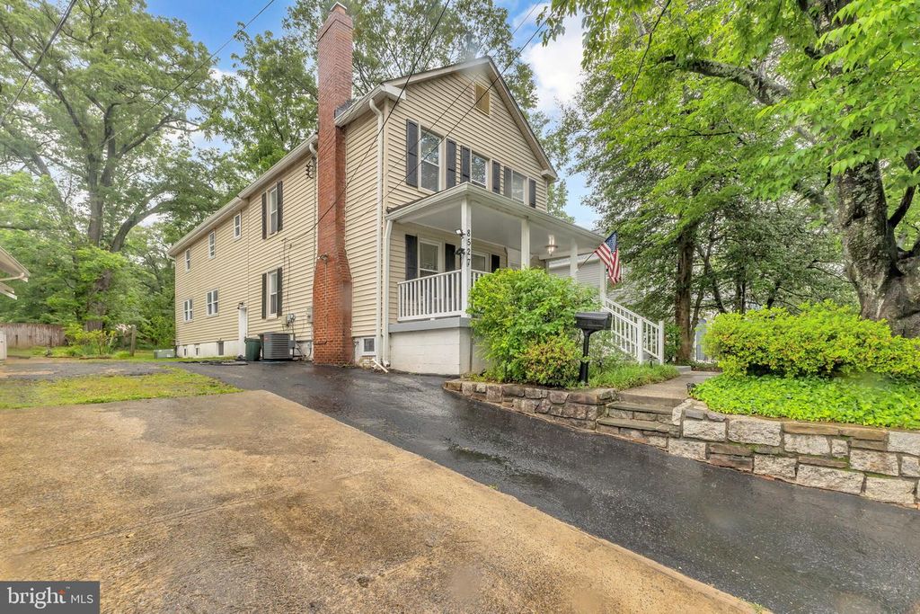 8527 58TH AVE, Berwyn Heights, MD 20740