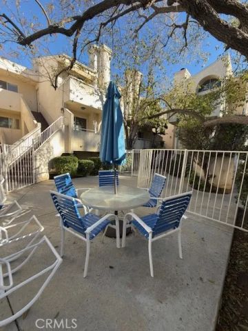 19400 Wyandotte 16, Reseda, CA 91335