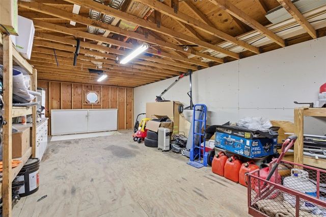 120 Crestview Mnr, Carroll Twp, PA 15063