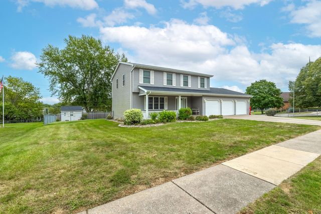 3715 Fairhaven Road, Davenport, IA 52807