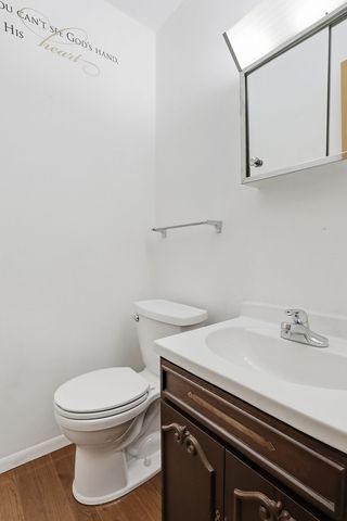 3715 Fairhaven Road, Davenport, IA 52807
