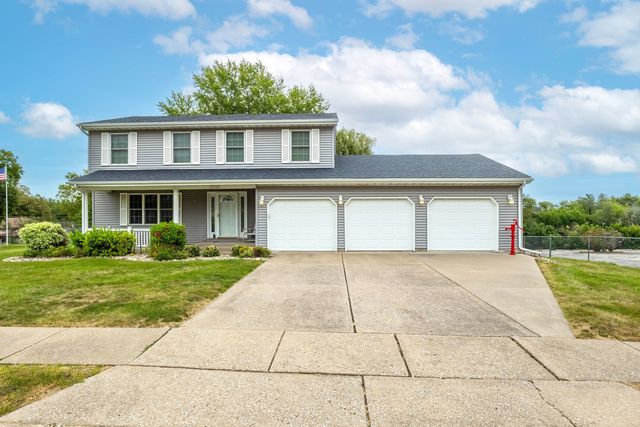 3715 Fairhaven Road, Davenport, IA 52807