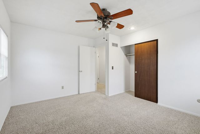 3715 Fairhaven Road, Davenport, IA 52807