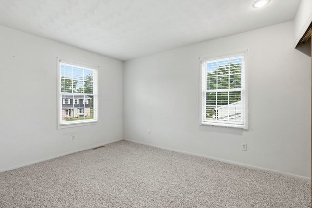 3715 Fairhaven Road, Davenport, IA 52807