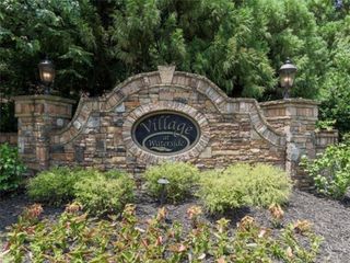 46 SOMERSET Lane, Cartersville, GA 30121