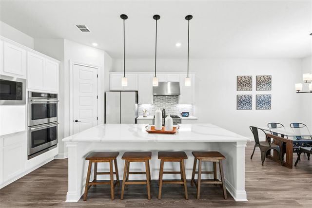 108 Hamilton BR, Liberty Hill, TX 78642