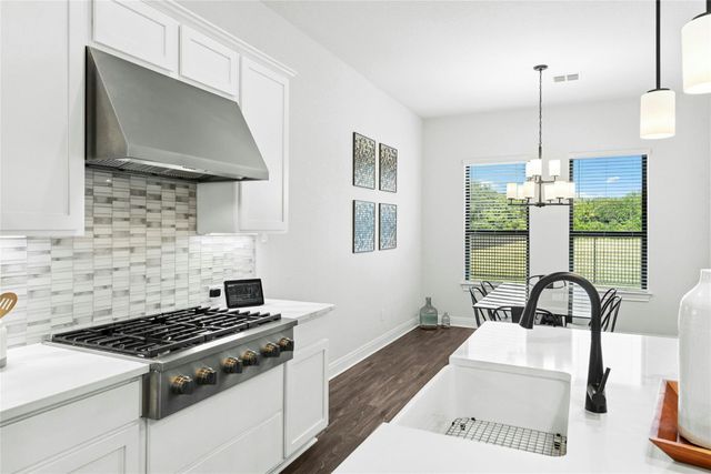 108 Hamilton BR, Liberty Hill, TX 78642