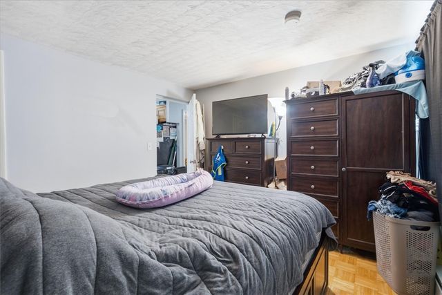 44 Warwick Road, Pawtucket, RI 02861
