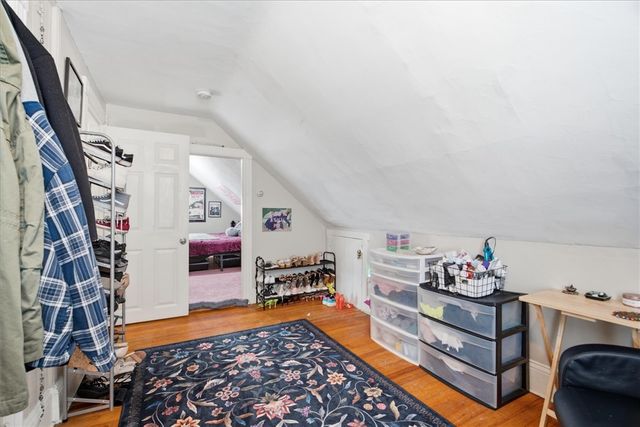 44 Warwick Road, Pawtucket, RI 02861