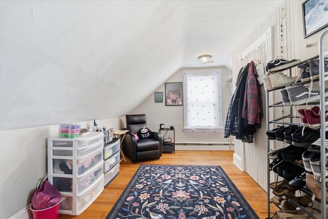 44 Warwick Road, Pawtucket, RI 02861