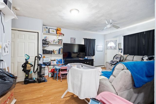 44 Warwick Road, Pawtucket, RI 02861