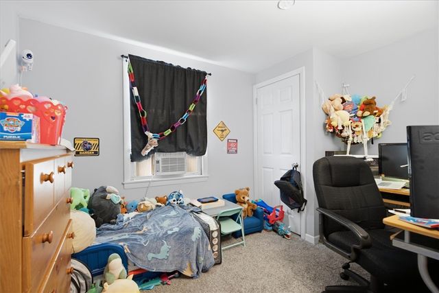 44 Warwick Road, Pawtucket, RI 02861