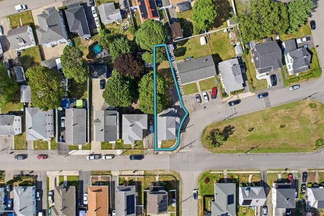 44 Warwick Road, Pawtucket, RI 02861
