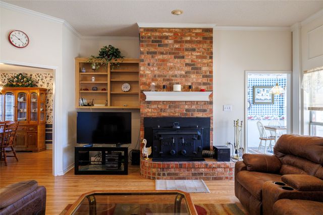 12987 County Road 452, Lindale, TX 75771