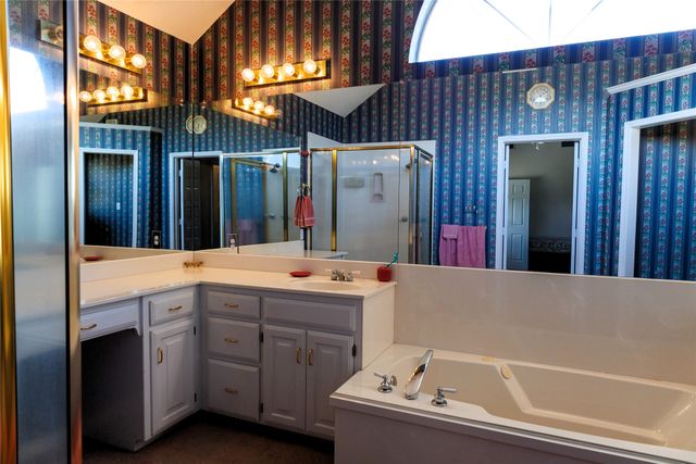 12987 County Road 452, Lindale, TX 75771