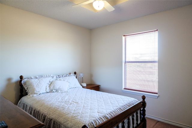 12987 County Road 452, Lindale, TX 75771