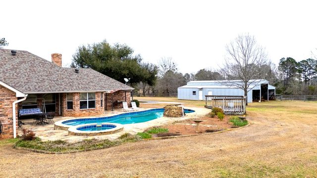 12987 County Road 452, Lindale, TX 75771