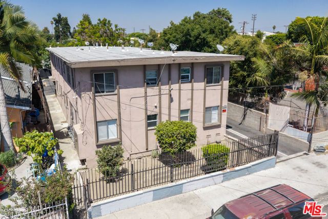 1433 E 61st Street, Los Angeles, CA 90001