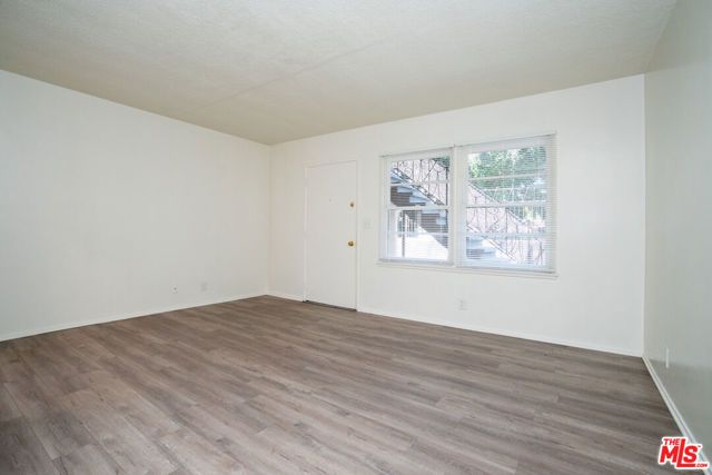 1433 E 61st Street, Los Angeles, CA 90001