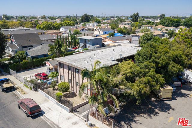 1433 E 61st Street, Los Angeles, CA 90001