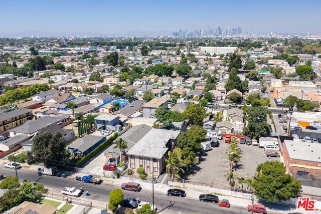 1433 E 61st Street, Los Angeles, CA 90001