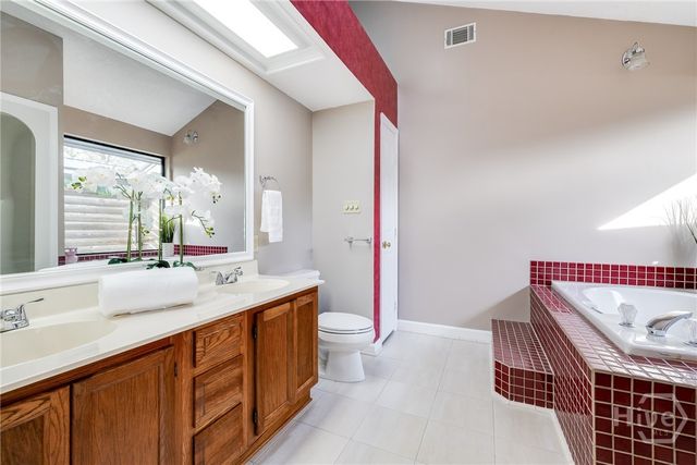 122 B, C Smith Avenue, Savannah, GA 31408