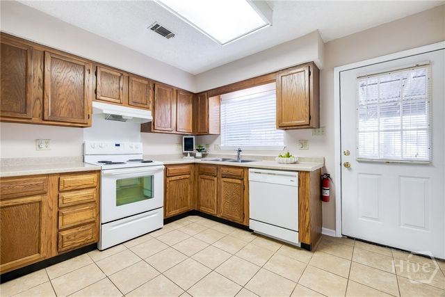 122 B, C Smith Avenue, Savannah, GA 31408