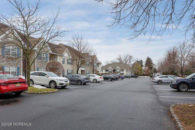 1015 Wedgewood Circle 1015, Belford, NJ 07718