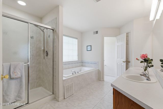 26 Carter Drive, Old Bridge, NJ 08857