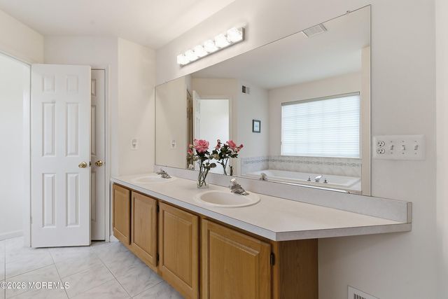 26 Carter Drive, Old Bridge, NJ 08857