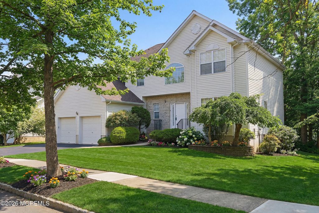 26 Carter Drive, Old Bridge, NJ 08857