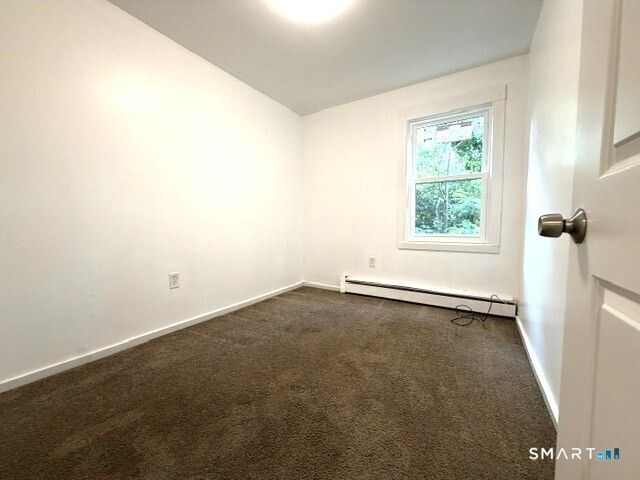 39 Village Street, Vernon, CT 06066